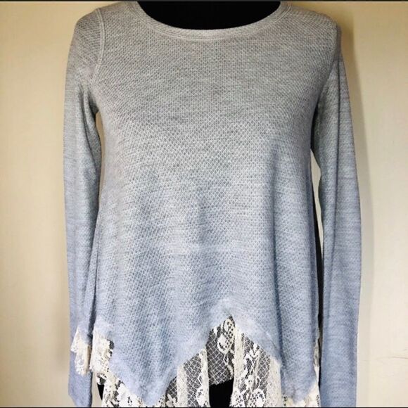 💜 8-Pack Women’s Tops XS–M | Mixed Brands | Great for Resale or Everyday Wear - Picture 8 of 16